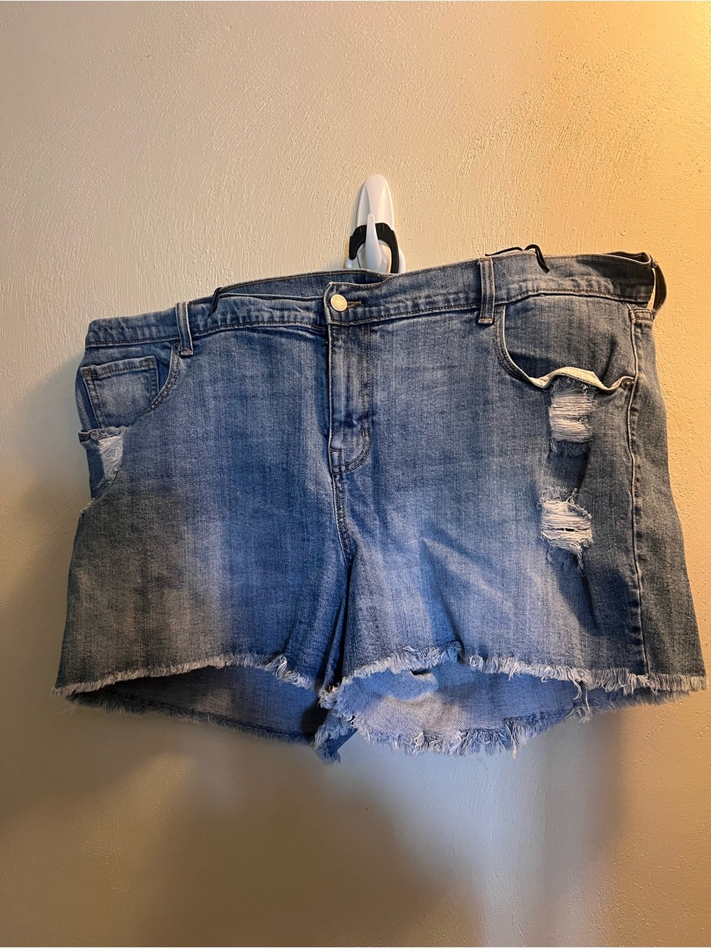 Old Navy Boyfriend Blue Distressed Denim Shorts